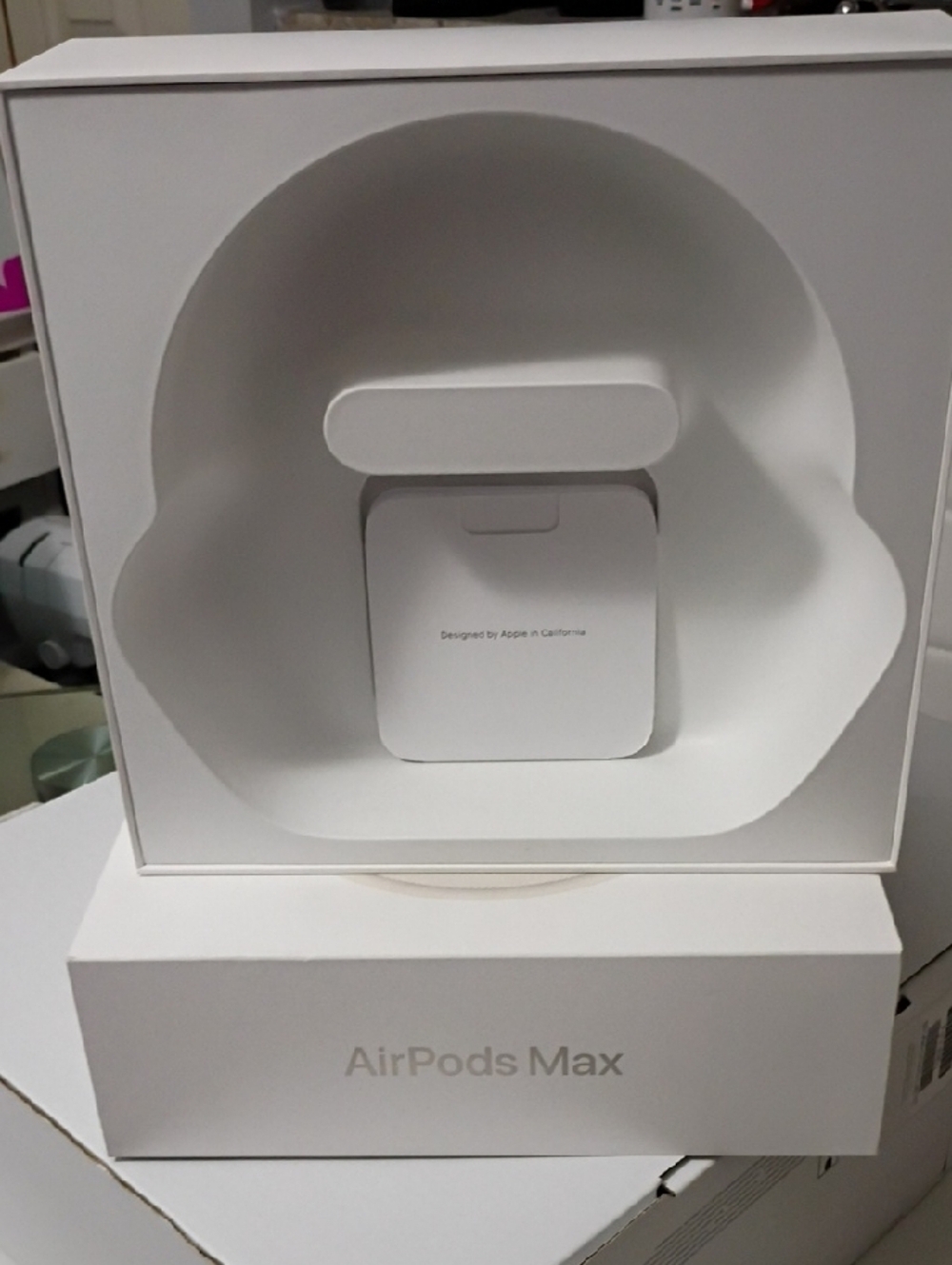 Empty Box Apple AirPods Max - Starlight Over-Ear Headphones